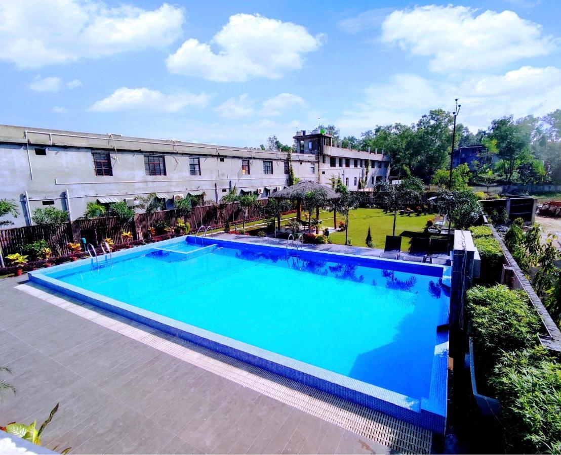 The Cristallo Resort Shanti Niketan Exterior photo